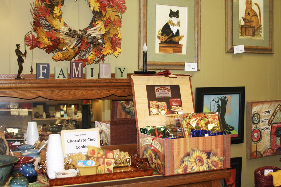 Framing and gift shop, Cheraw, SC