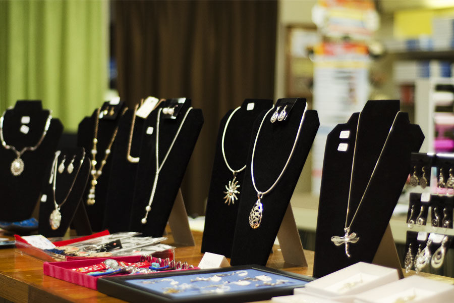 Framing and gift shop, Cheraw, SC